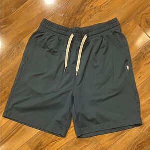 Mens Size medium shorts from Feat